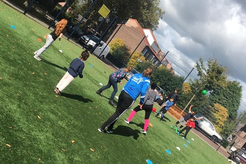 Actiefoto sport na school Cruyff Court